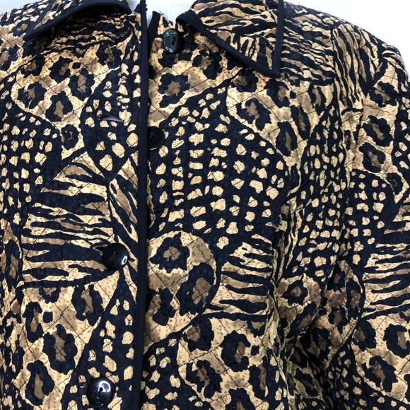 Maggy L 100% silk animal print zipper jacket - Picture 4 of 7